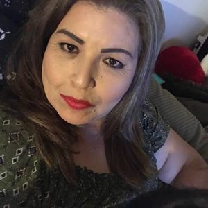 Meet your Posher, Delia